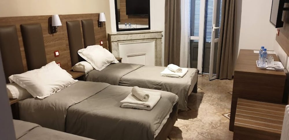 Samir Hotel 7/20