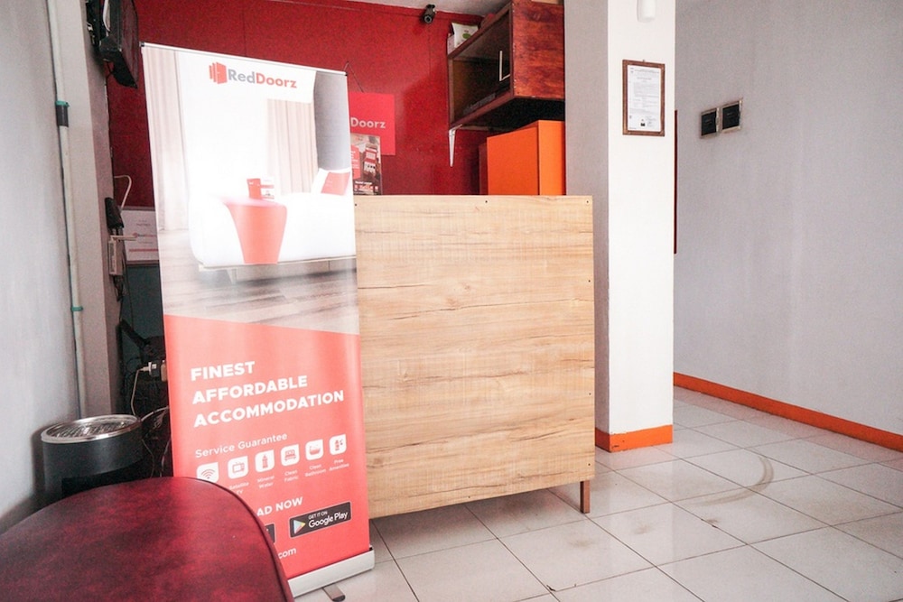 RedDoorz near Palembang Square Mall 2 7/23