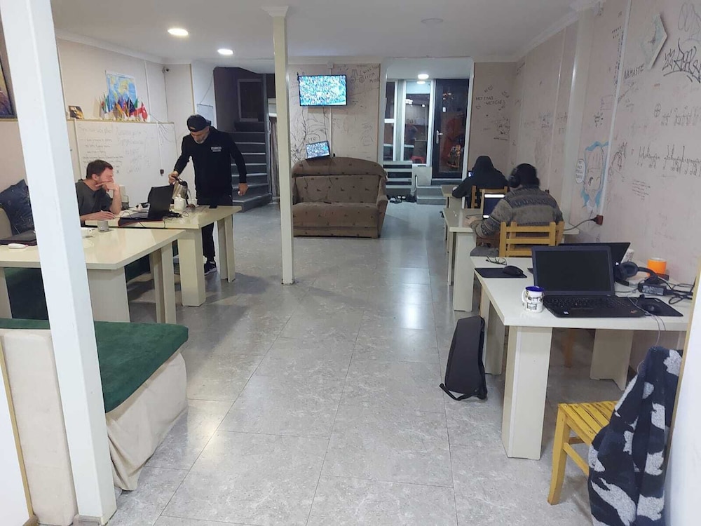 Blossom Hostel 28/42