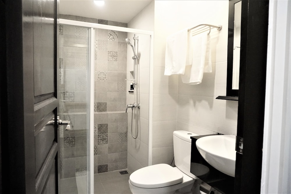 Marquise Boutique Hotel 63/64
