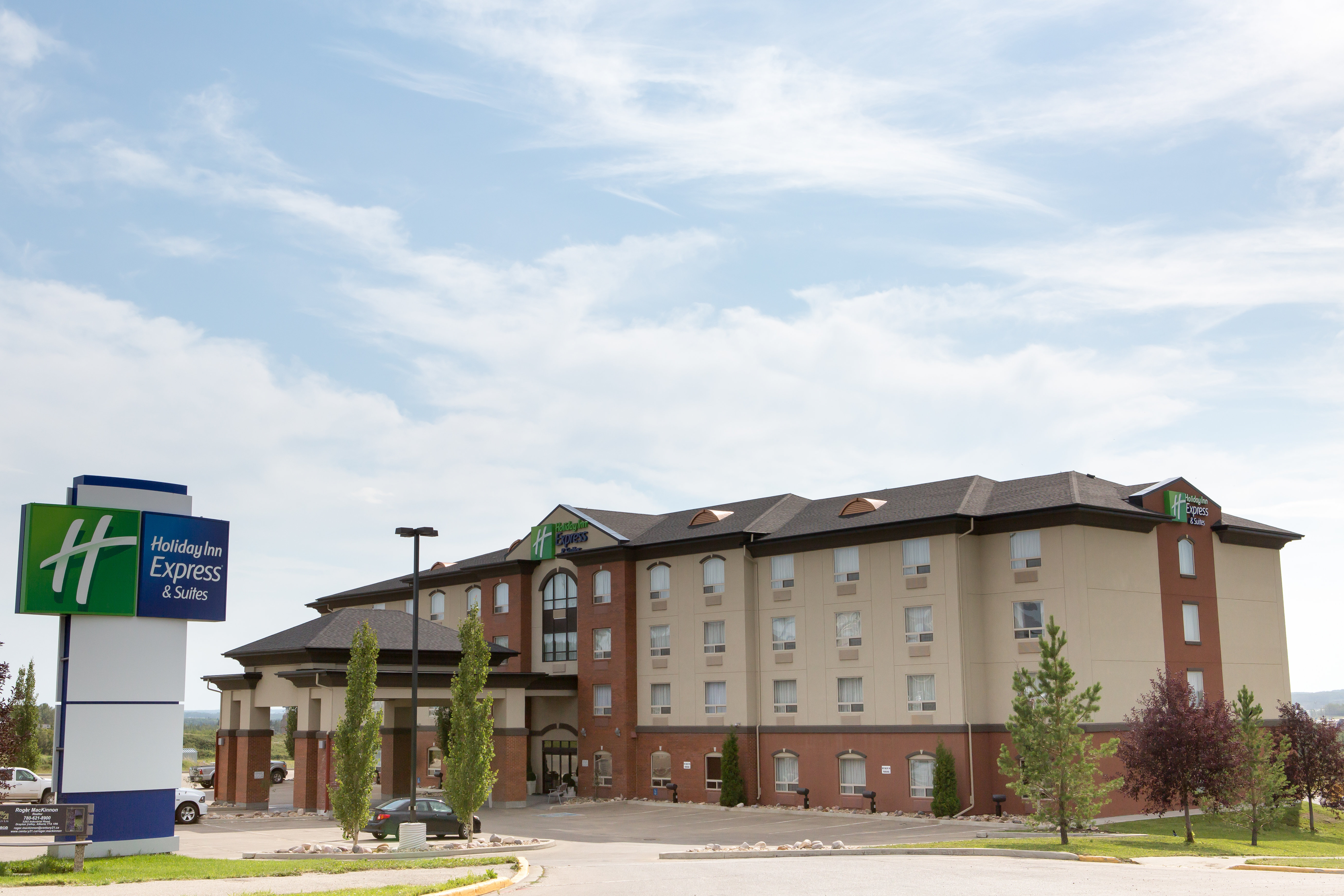 Holiday Inn Express Hotel & Suites Drayton Valley 4/50