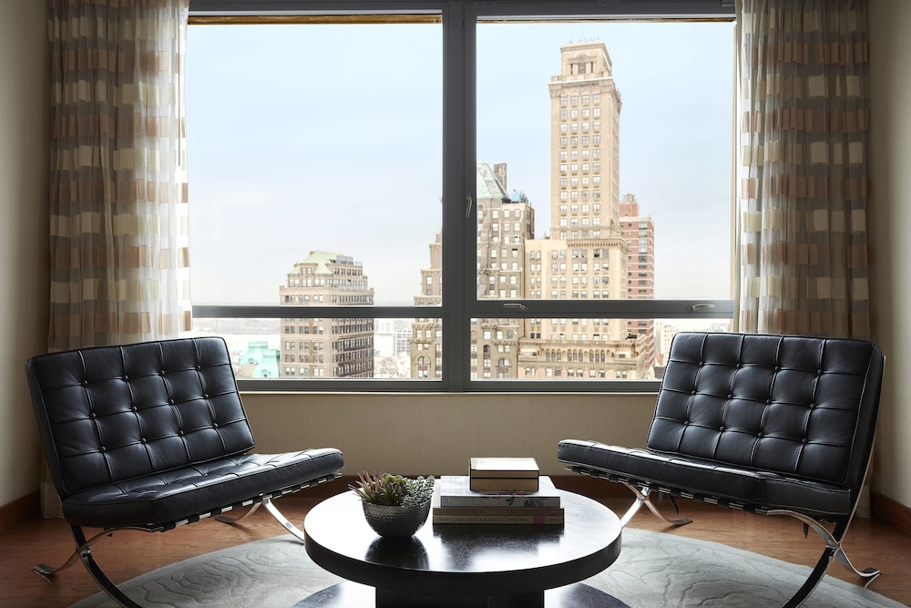 Marriott At the Brooklyn Bridge 32/54