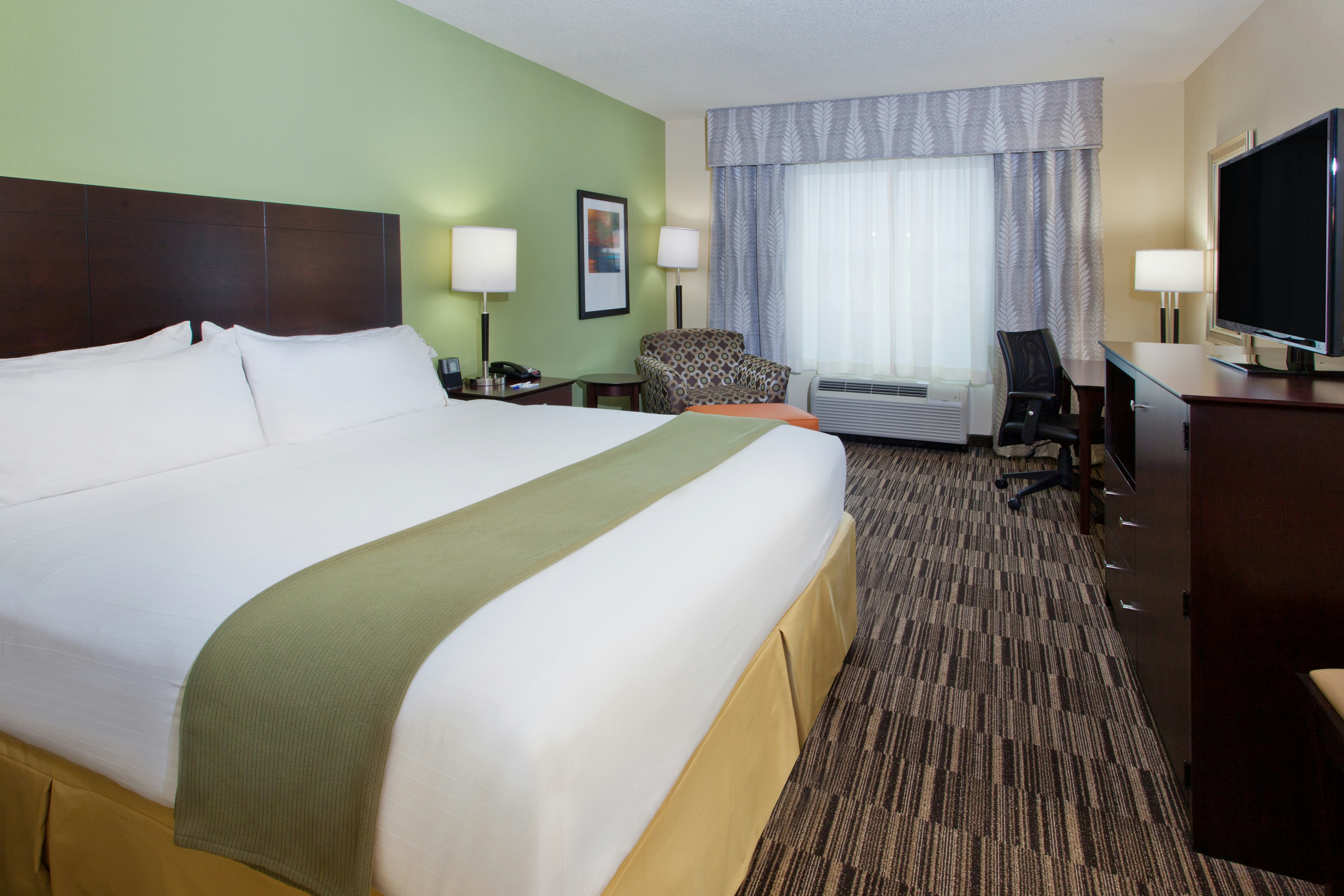Holiday Inn Express Hotel And Suites Huntsville West Research Pk 27/70