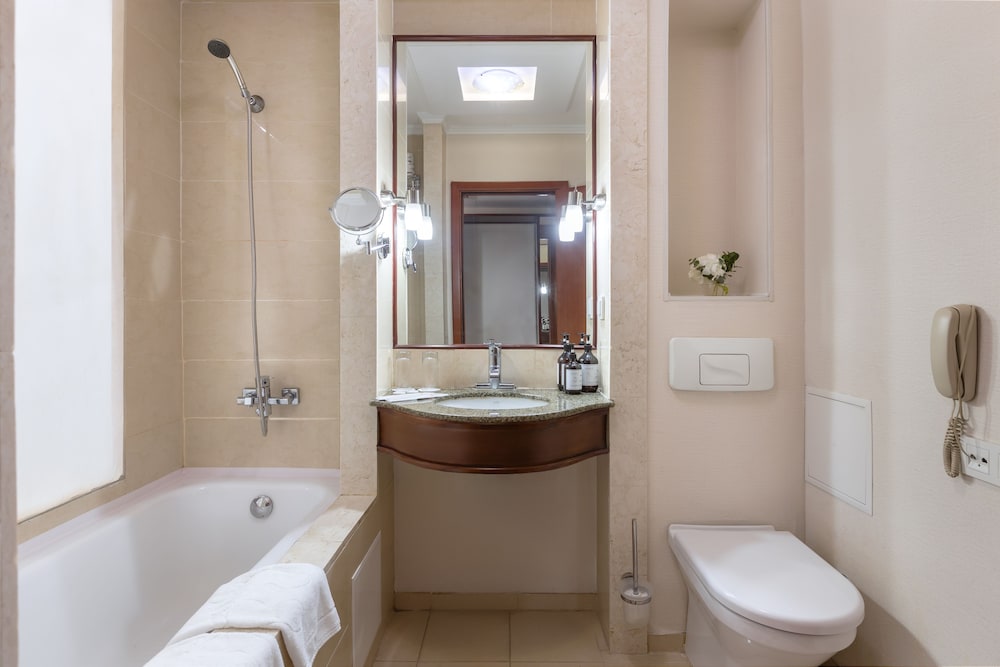 Regardal Hotel 46/50
