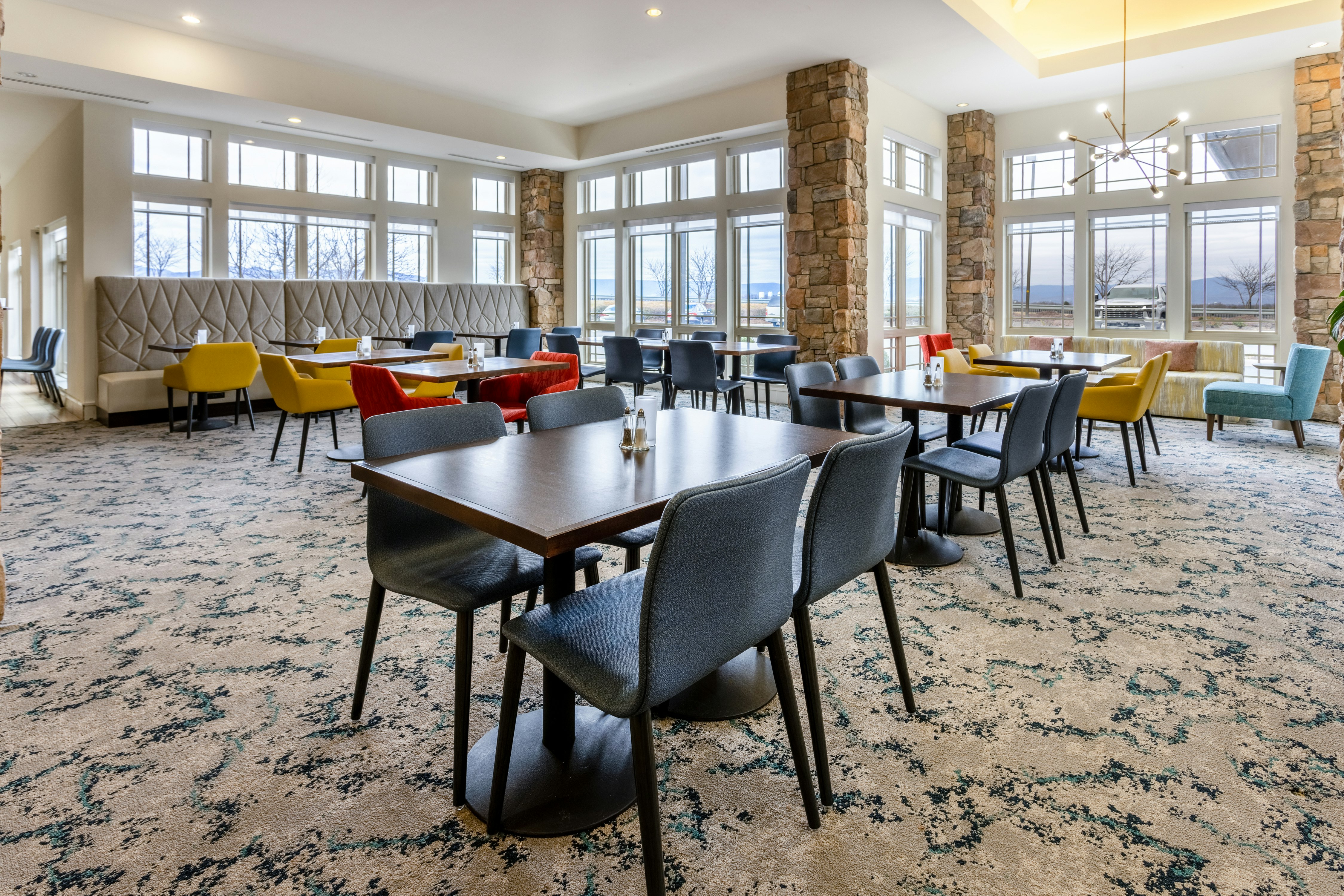 Hilton Garden Inn Roanoke 14/26