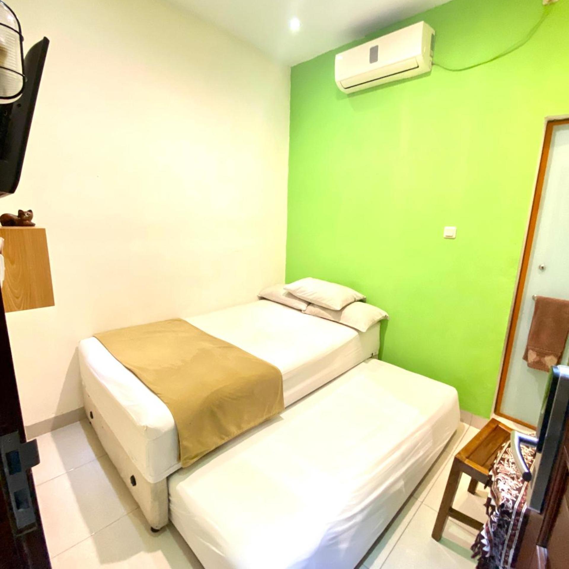 Cabin Hotel Bhayangkara 27/50