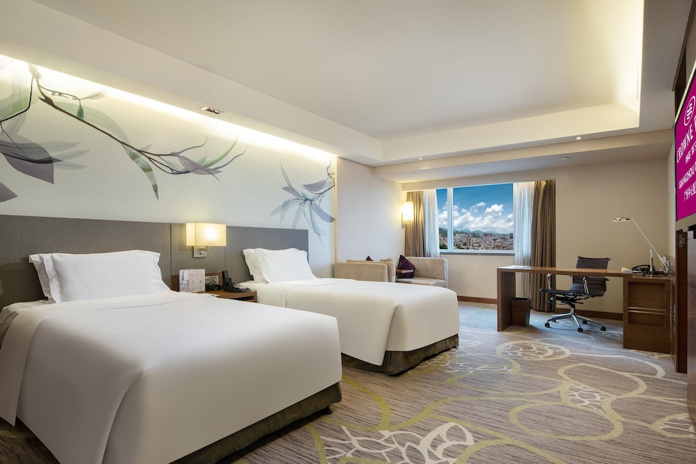 Crowne Plaza City Centre 17/78
