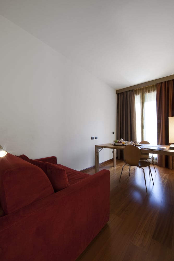 Urban Hive Milano 38/59