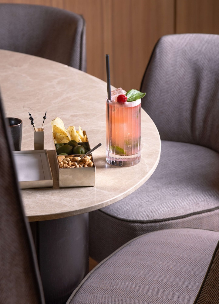 Park Hyatt Milano Hotel 74/93