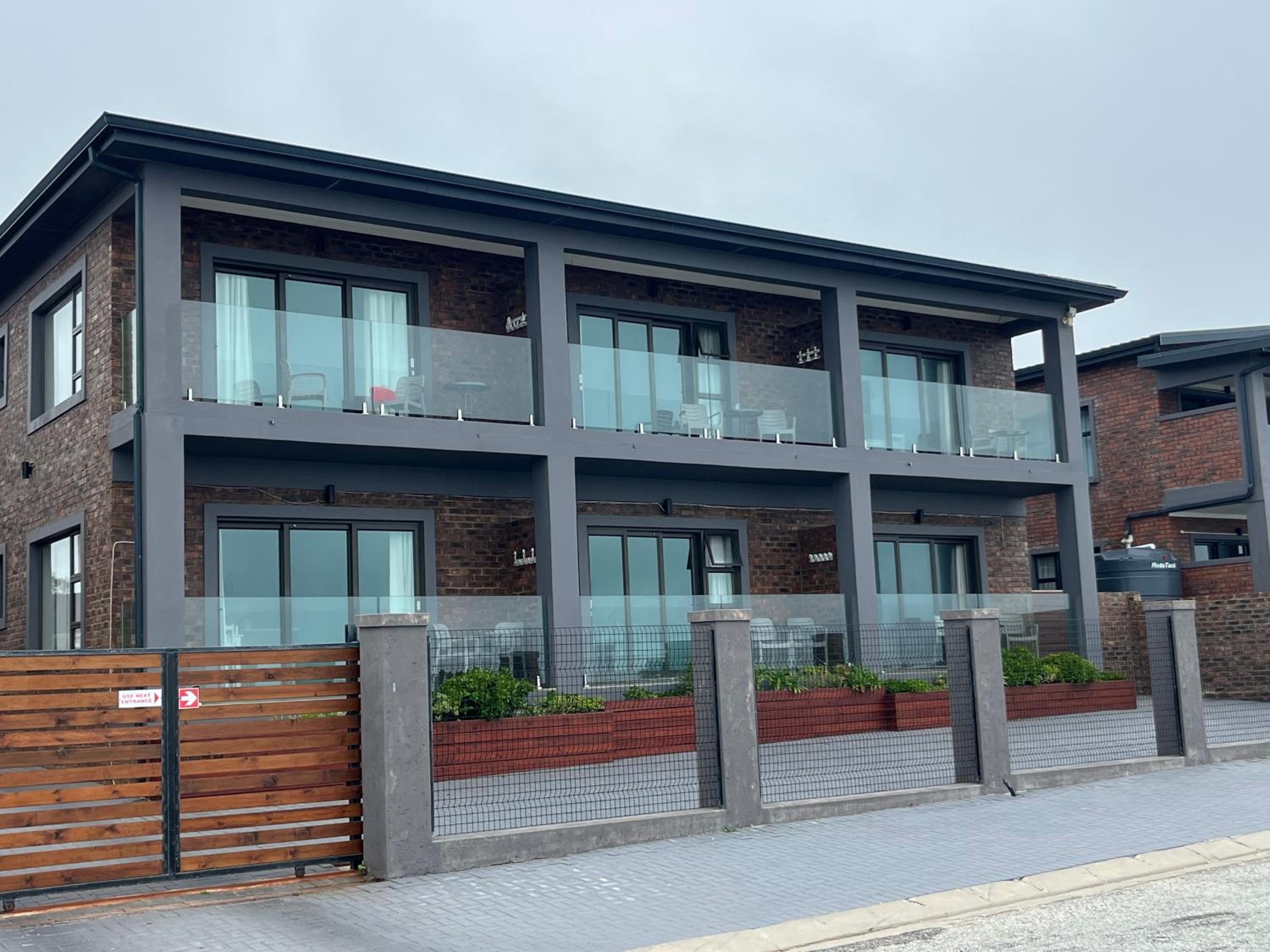 White Sands Self Catering units 1/46
