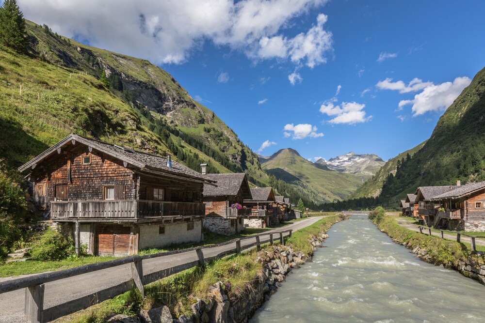AlpenParks Hotel Matrei 37/43