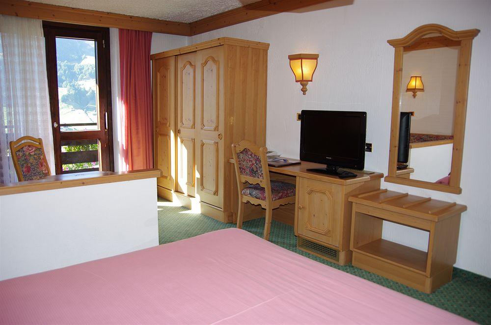 Hotel Intermonti 10/35