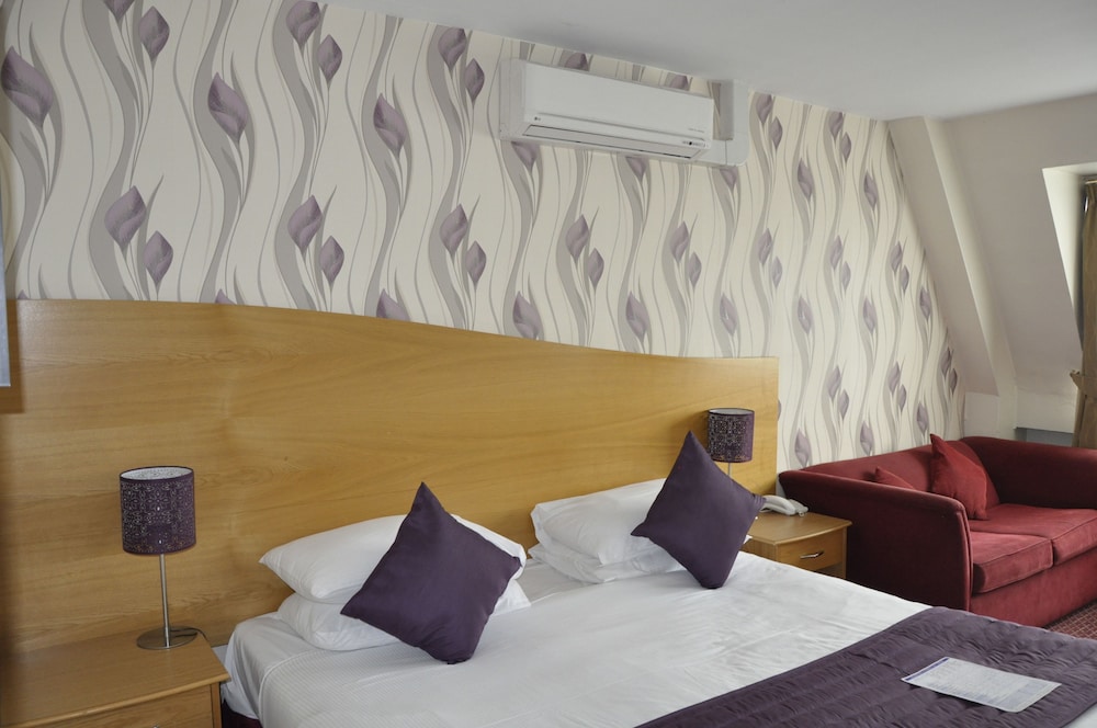 Kensington Court Hotel 34/51