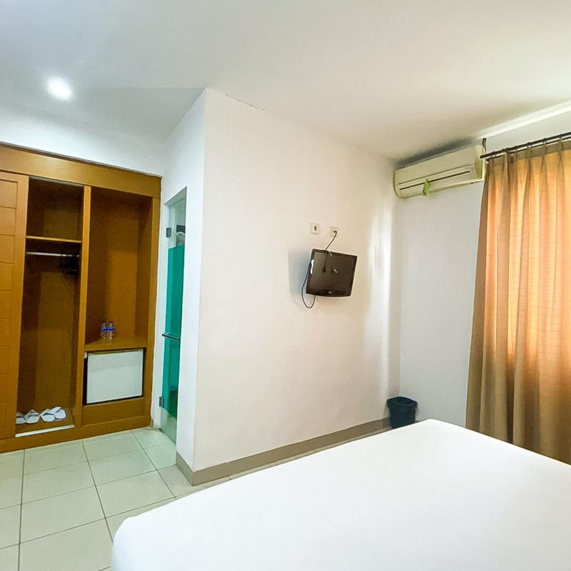 Cosmo Jambi 14/42