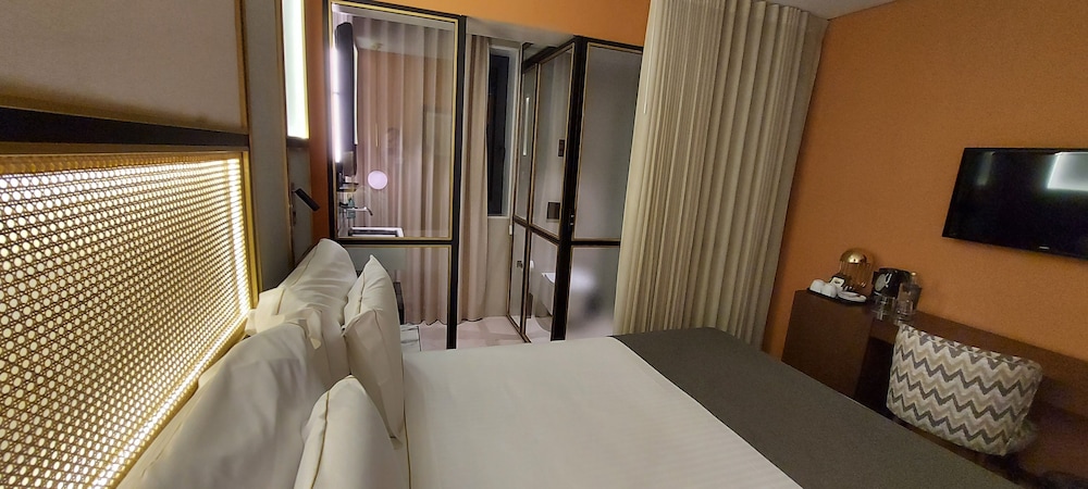 Metier Boutique Hotel 44/76