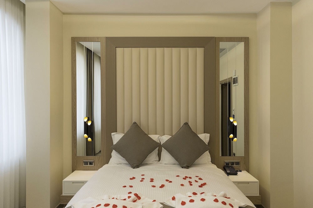 Brako Hotel 13/43