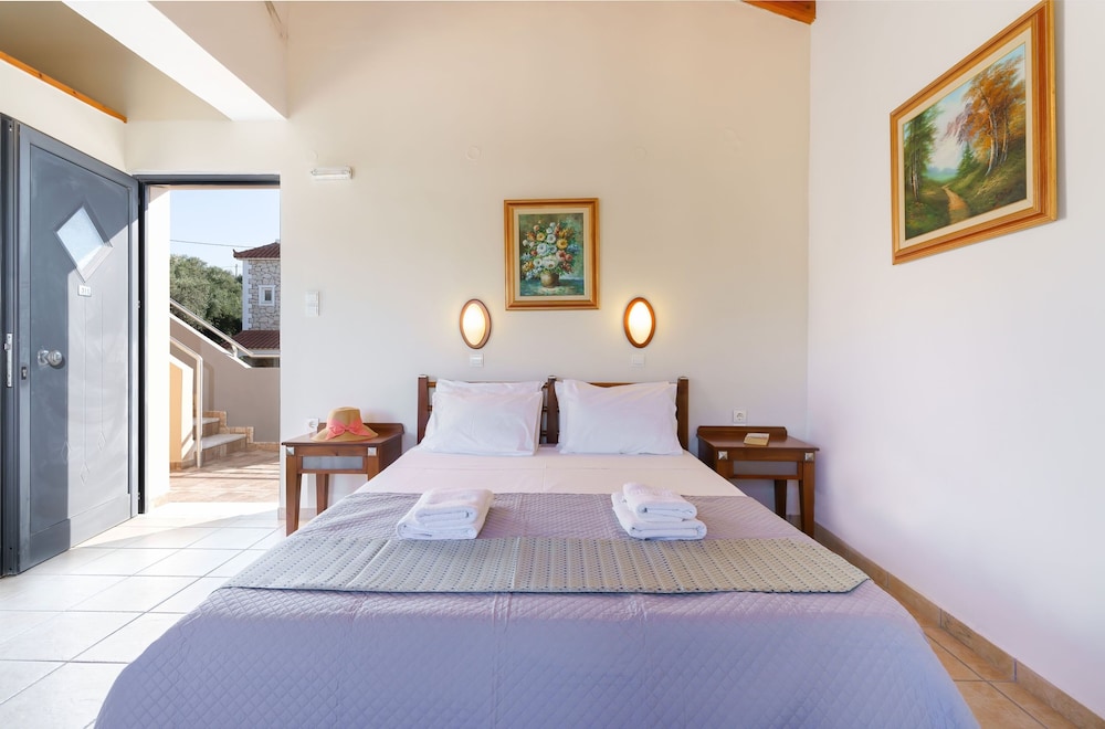 Sun Rise Suites Hotel 13/33