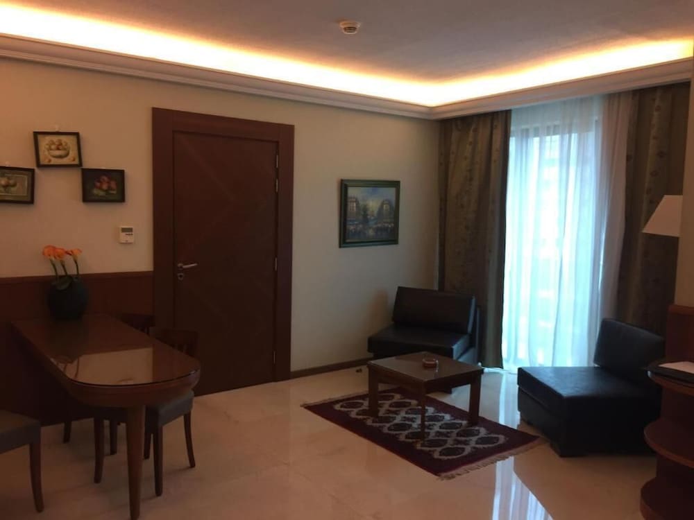 King S Suites Hotel Beirut 32/43