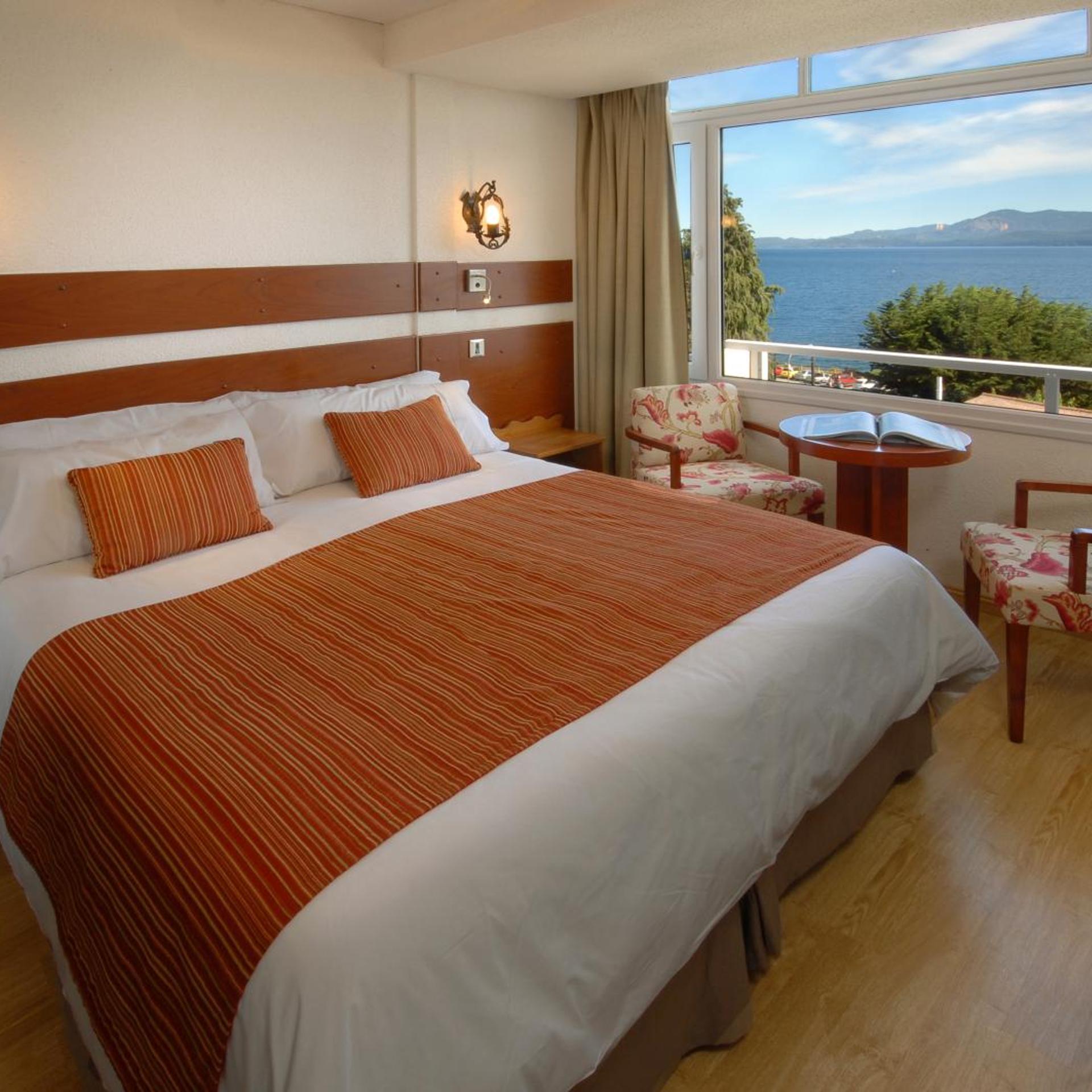 Hotel Tirol 10/28
