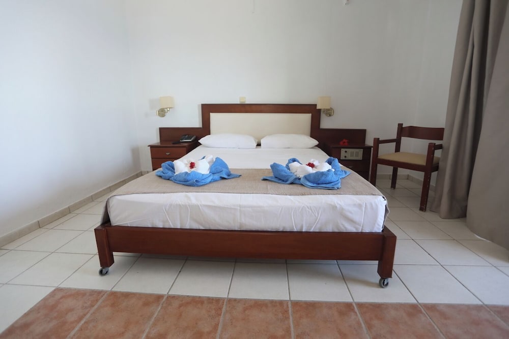 غرفة اقتصادية بسريرين منفصلين بإطلالة على البحر، Maravel Star Art Hotel 5/10