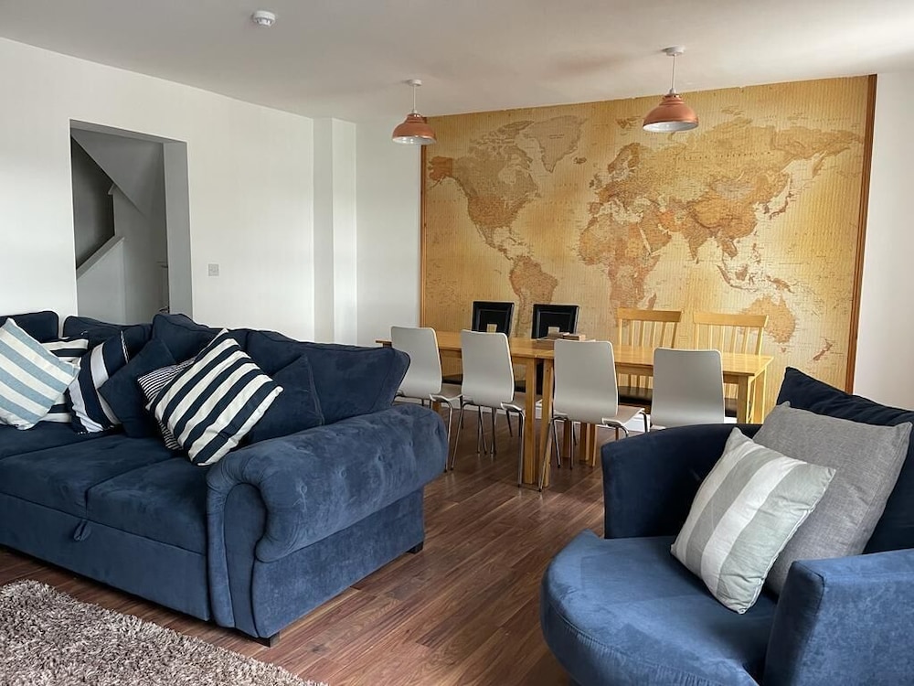 Harcourt Place 16/42