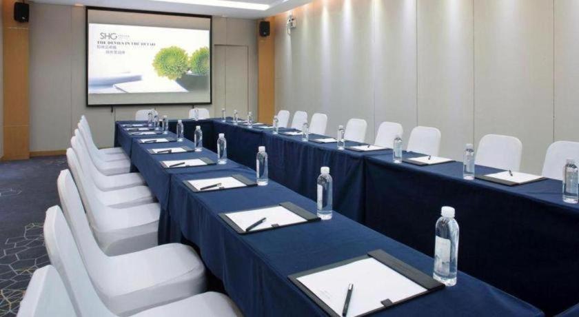 Dongguan Silverworld Garden Hotel 57/63