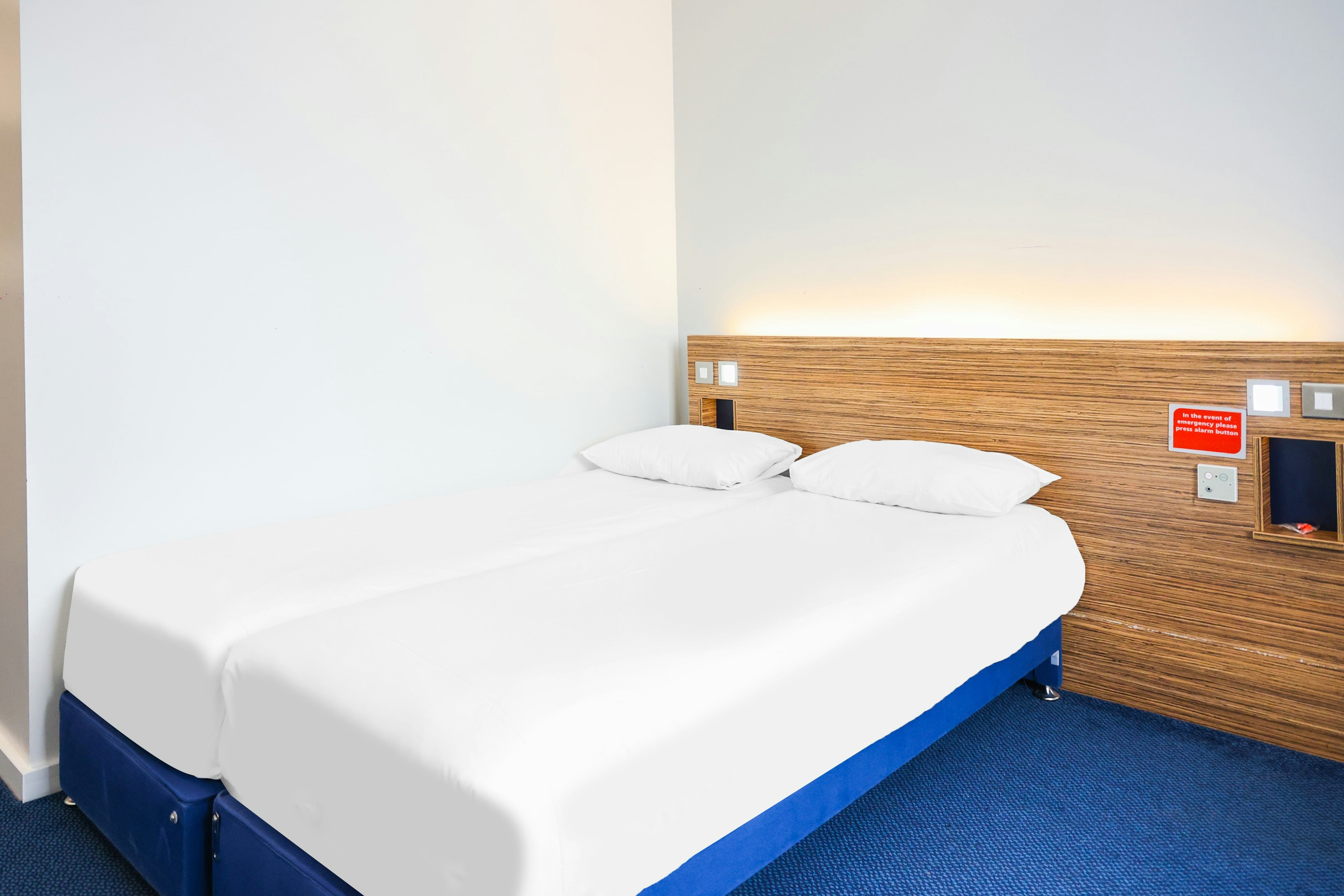 GO2 Lancaster Centre Hotel by OYO 20/45