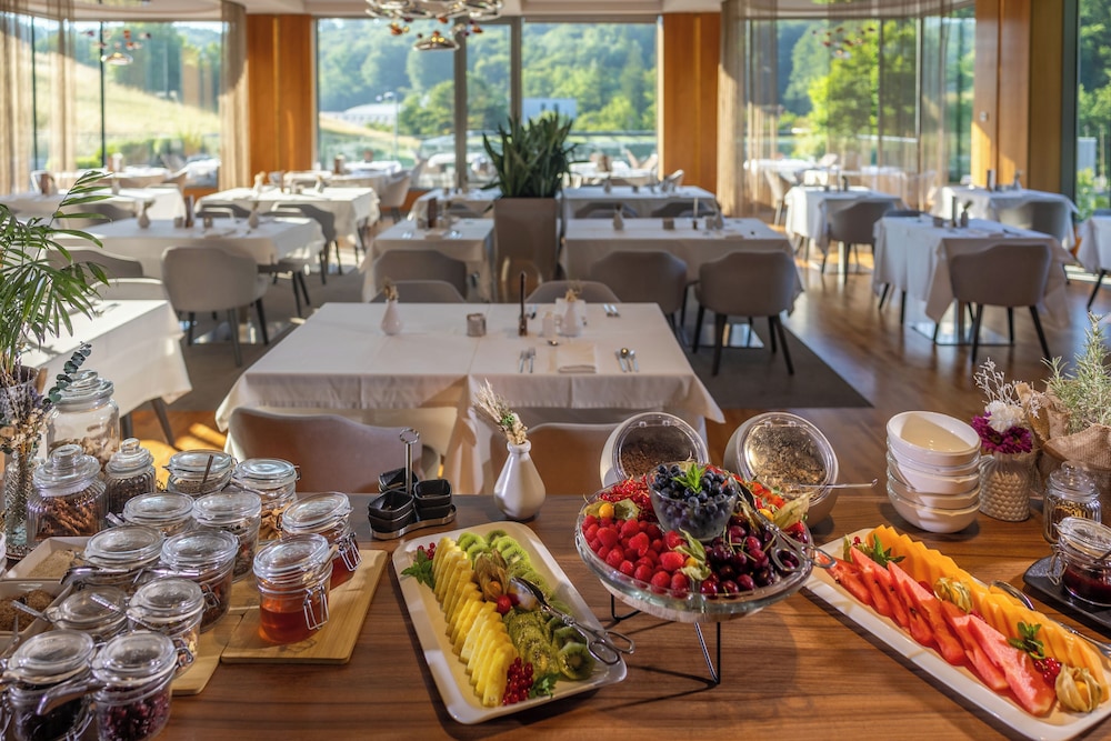 Atlantida Boutique Hotel 58/74