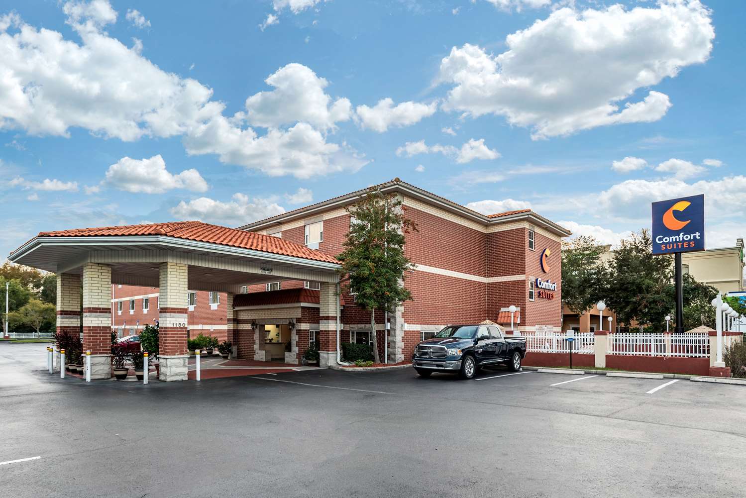 Comfort Suites Jacksonville Airport 29/30