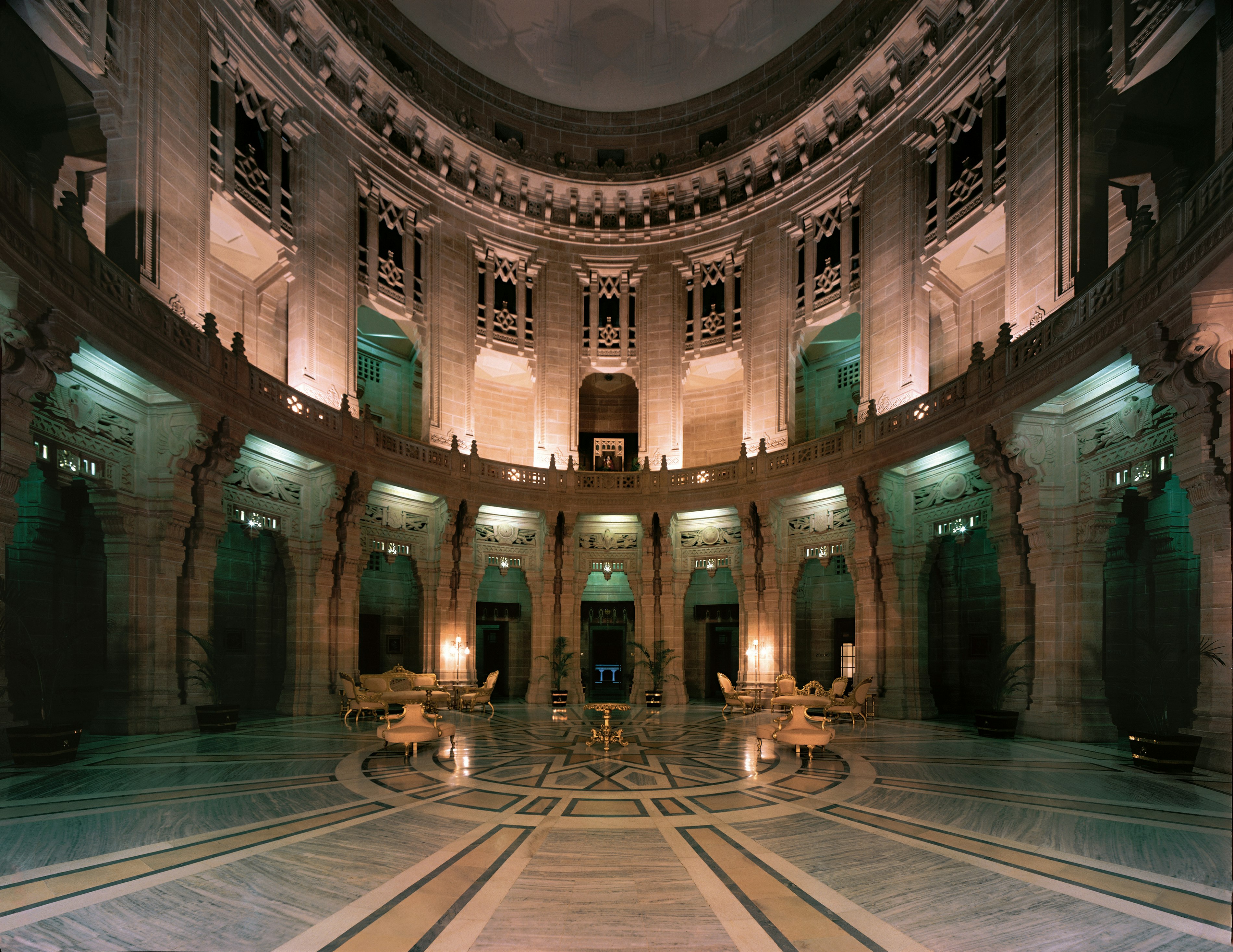 Umaid Bhawan Palace 72/74