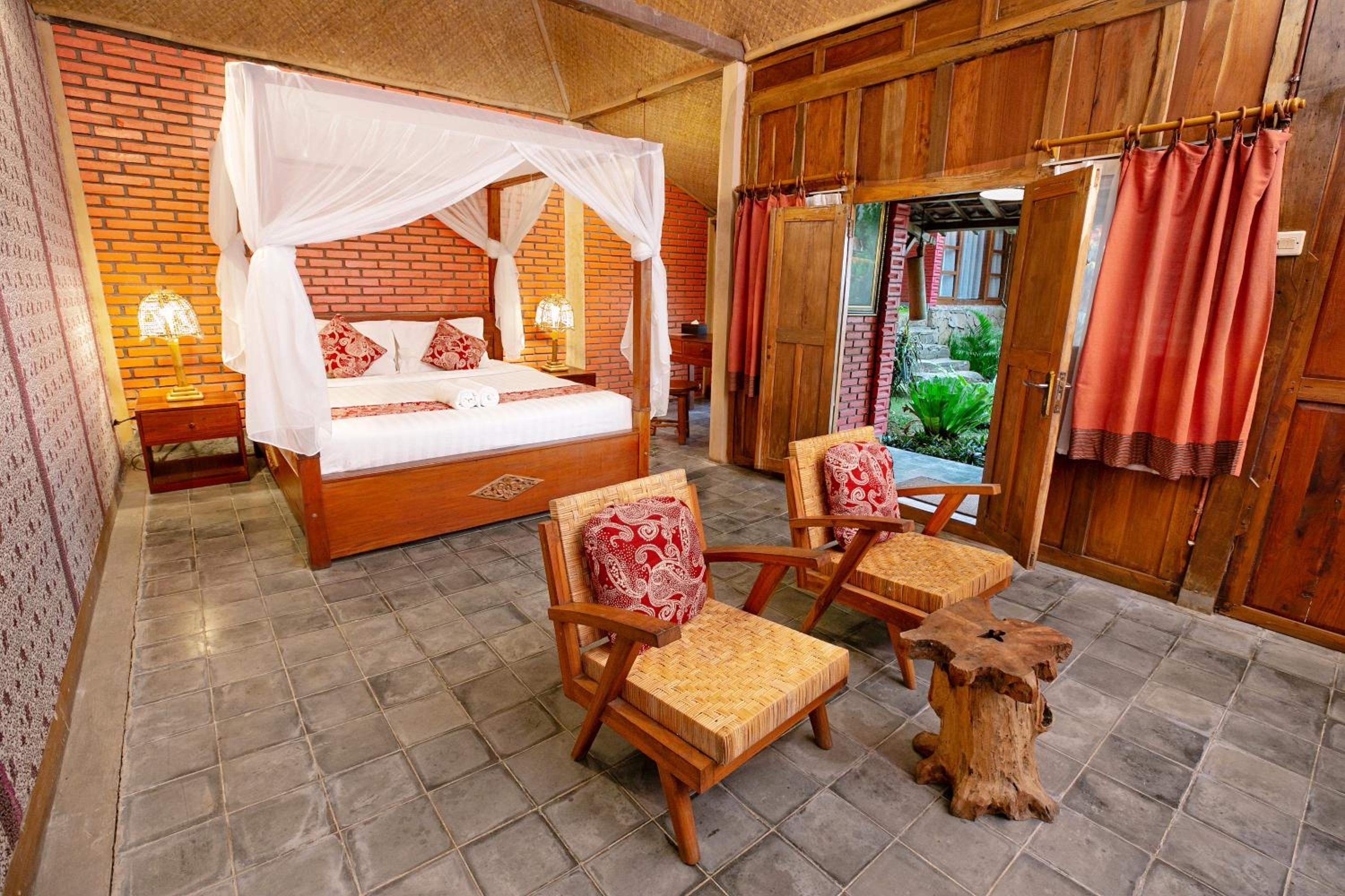 Wooden, Deluxe, House