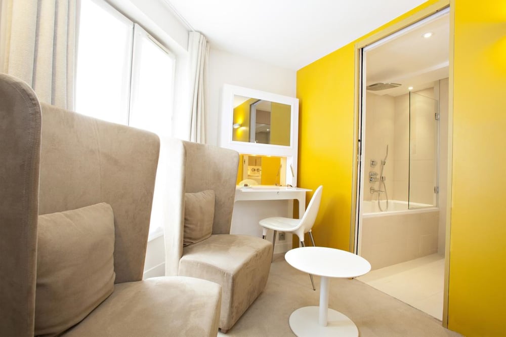 Hotel Elysee Secret Paris 56/60