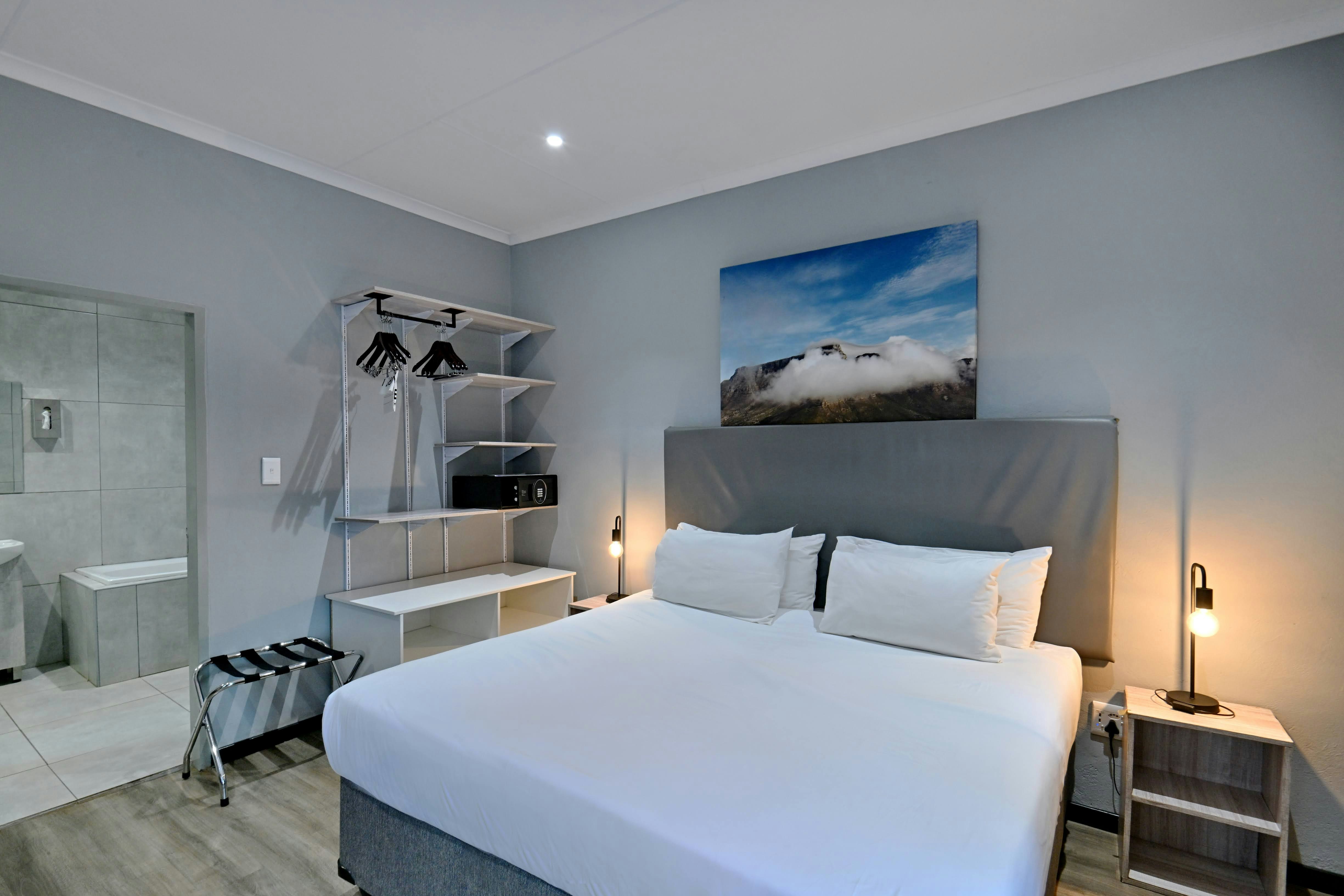 BON Hotel Rustenburg 12/36