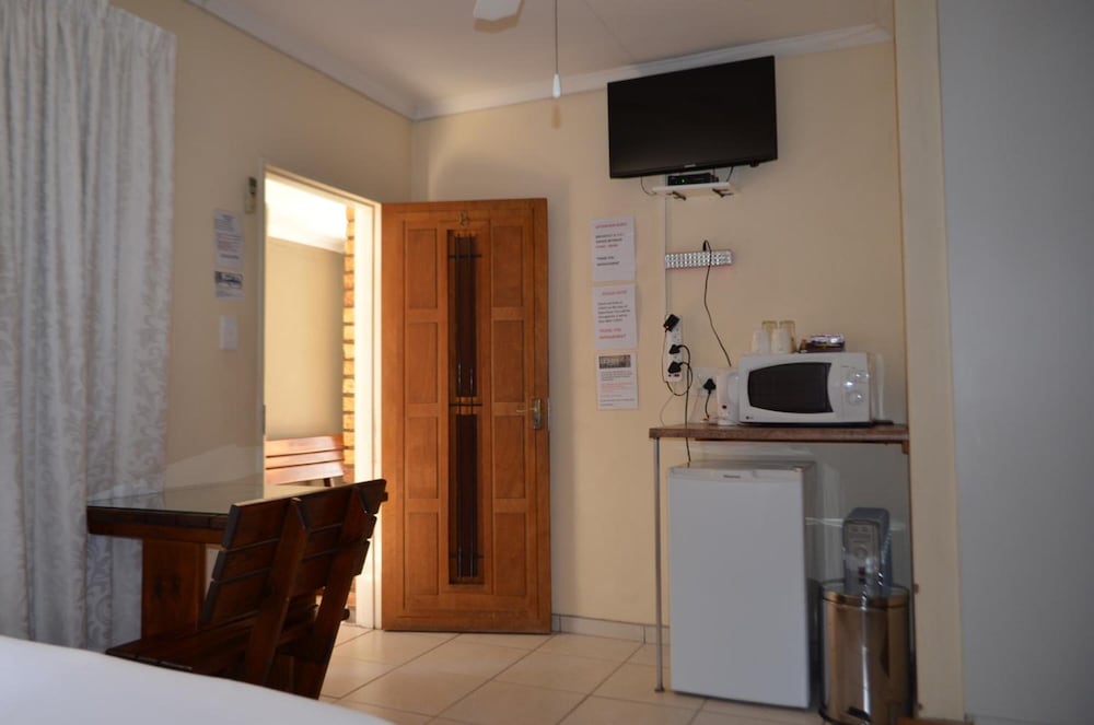 Zebra Guest House 30/41
