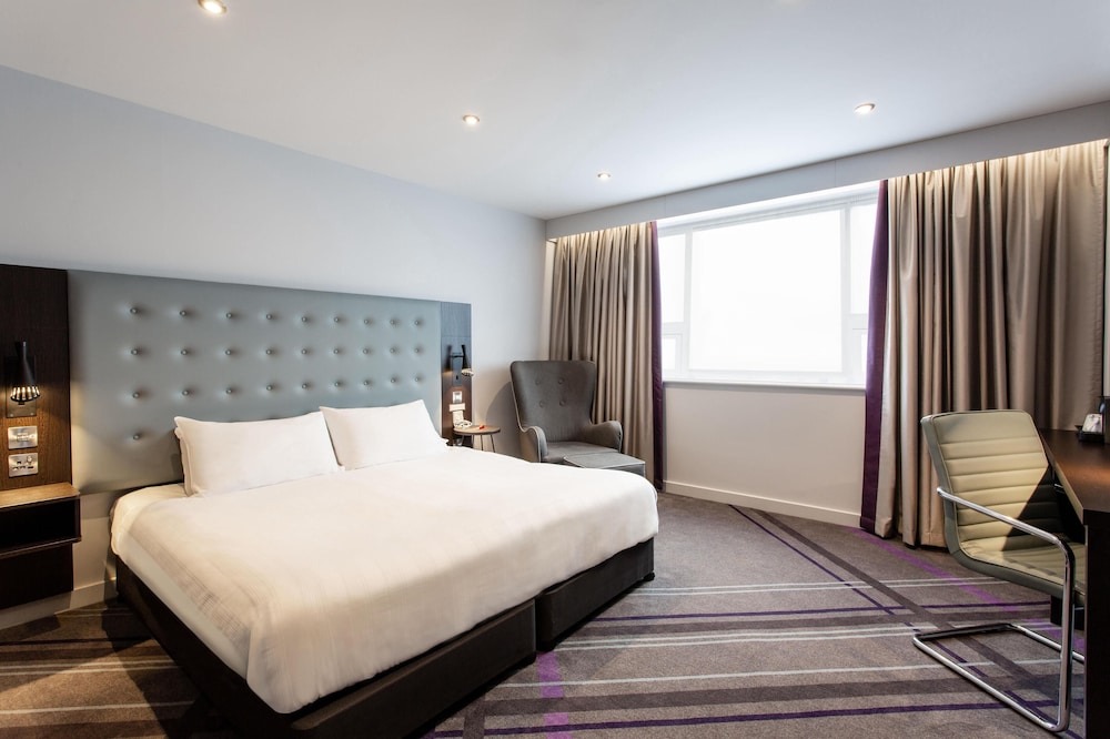 SUPERIOR, DOUBLE BED, ACCESSIBLE