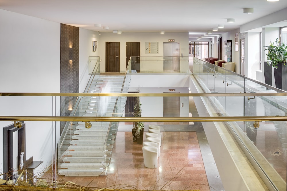 Spa Hotel Splendid Formerly Balnea Splendid Hotel 31/50