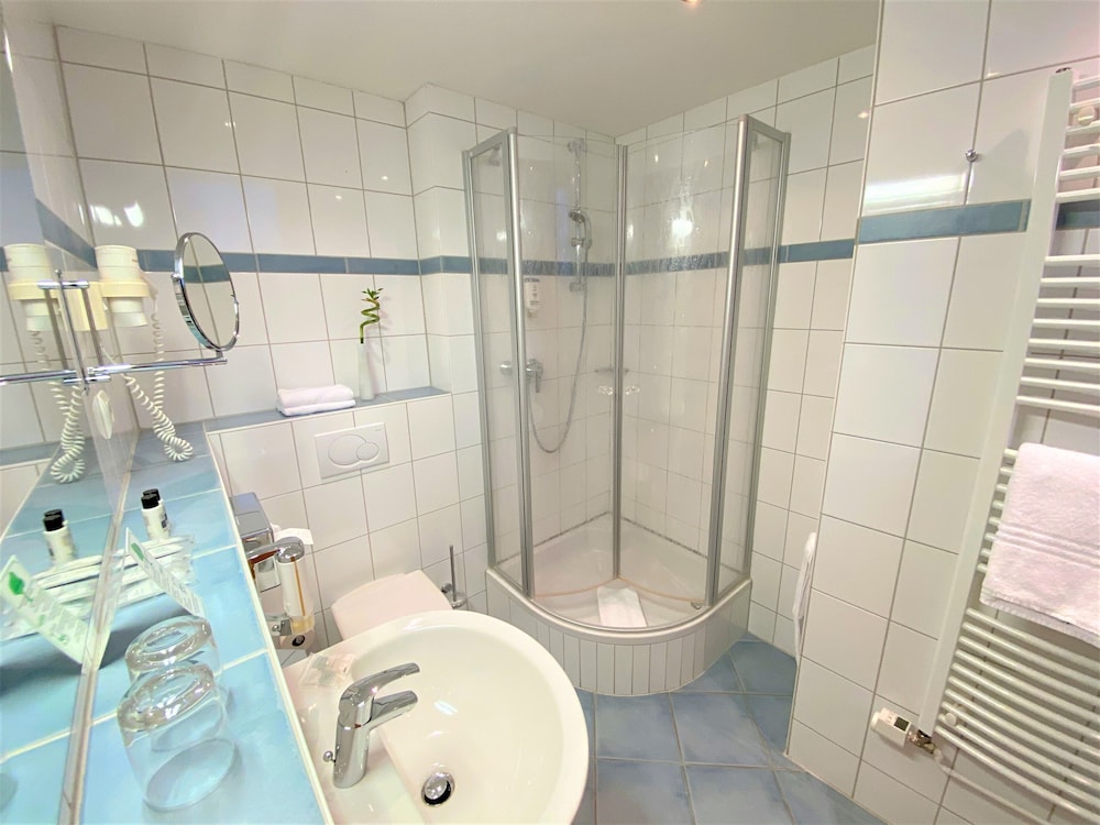 Hunerbein's Posthotel 42/49
