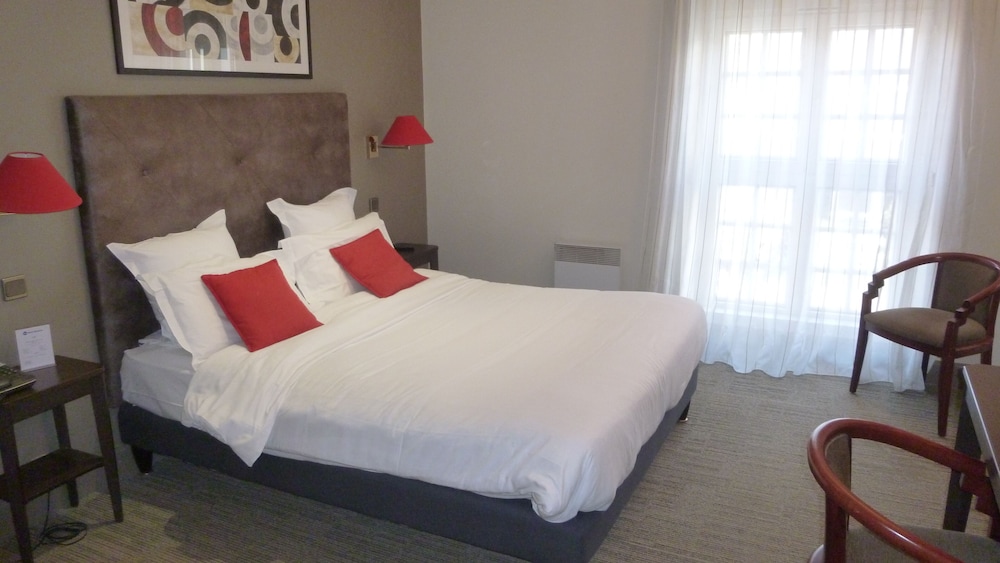 Best Western Plus Poitiers Centre Le Grand Hotel 12/41