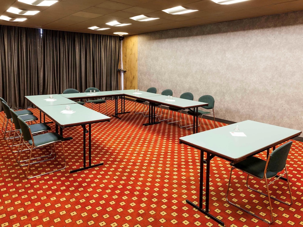 ibis Douala 57/65
