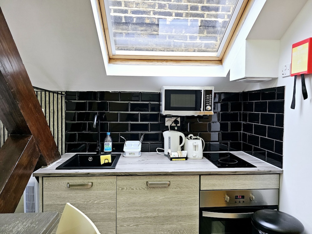London Stay Apartments 48/50