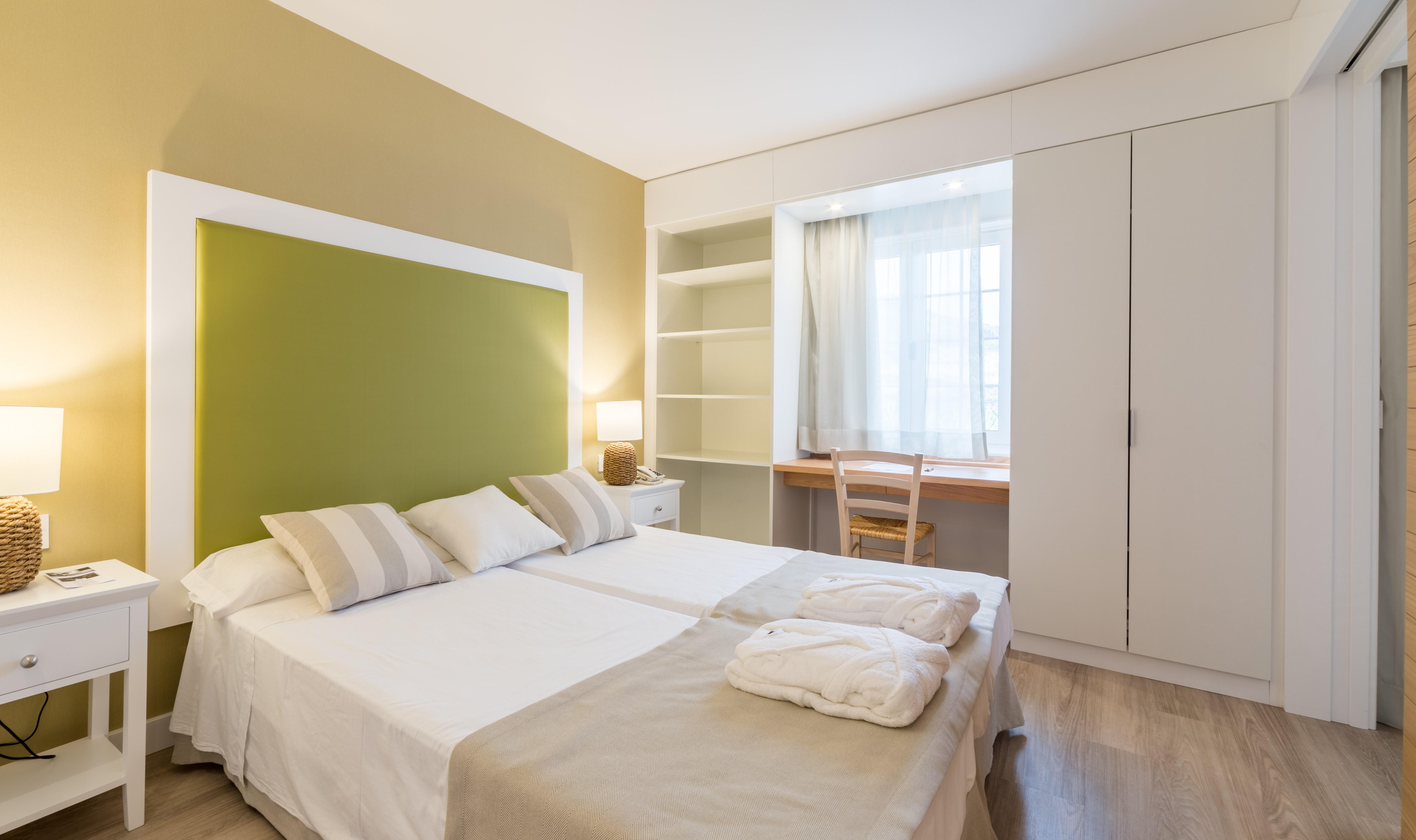 Premium, Apartment, Balcony or Terrace