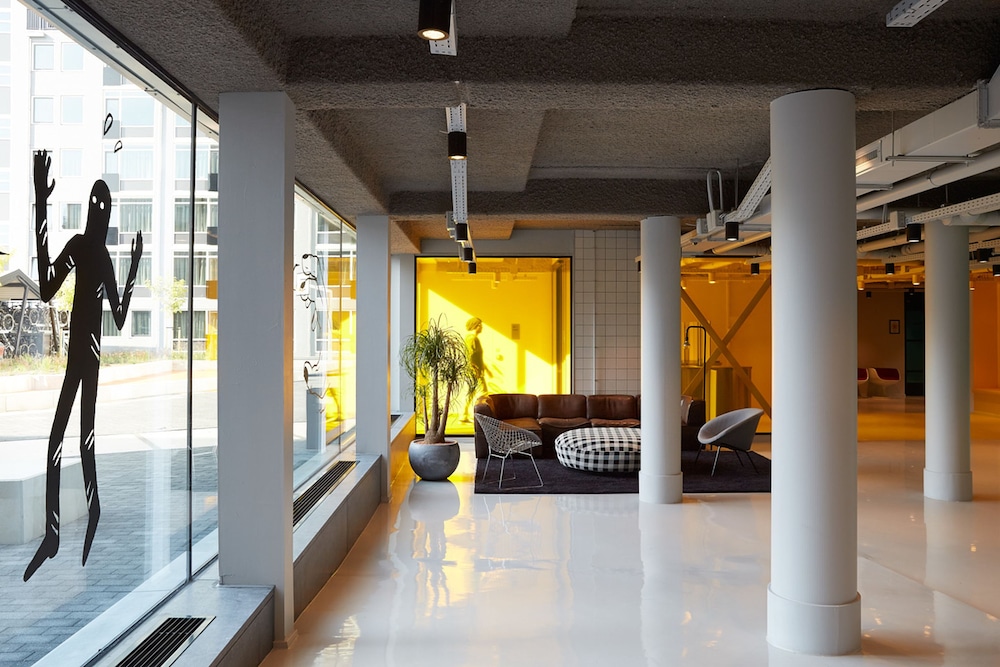 The Social Hub The Hague 27/80