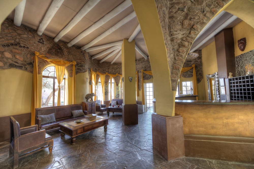 Le Mirage Desert Lodge Spa 25/50