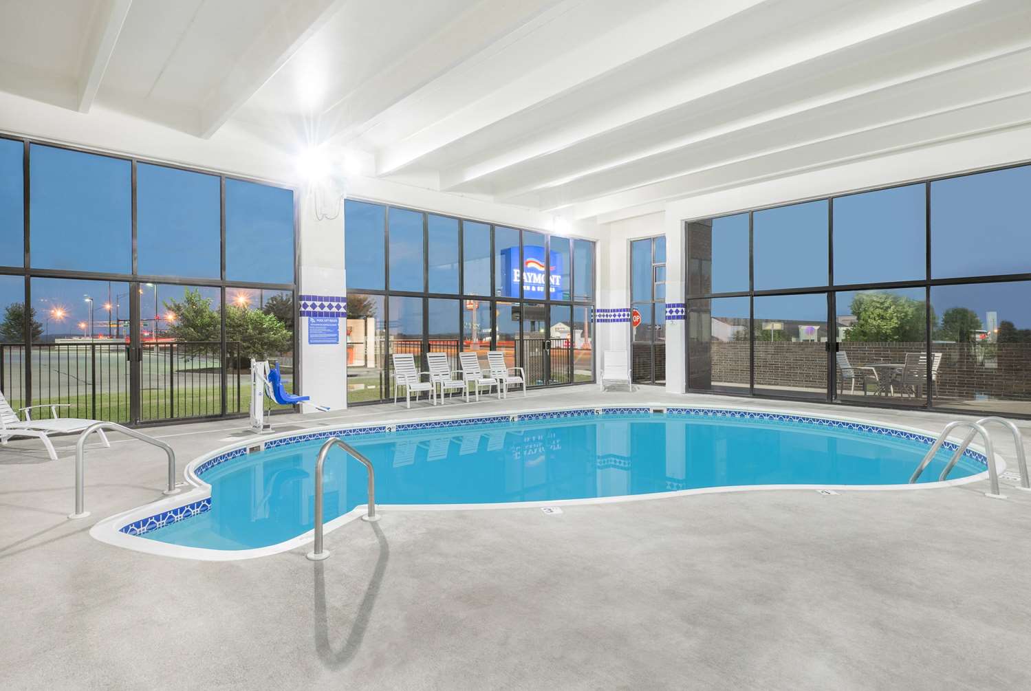 Baymont By Wyndham Springfield South Hwy 65 36/50