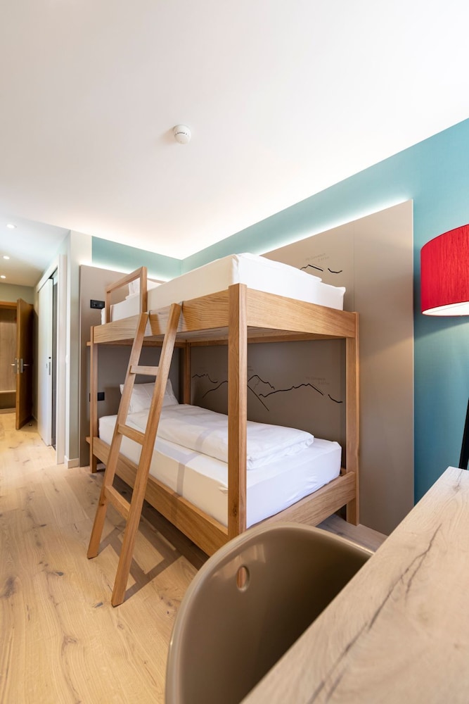 Hotel Rosatsch 25/49