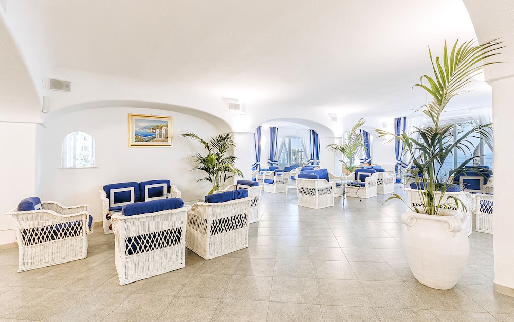 Hotel Grazia Alla Scannella 28/46