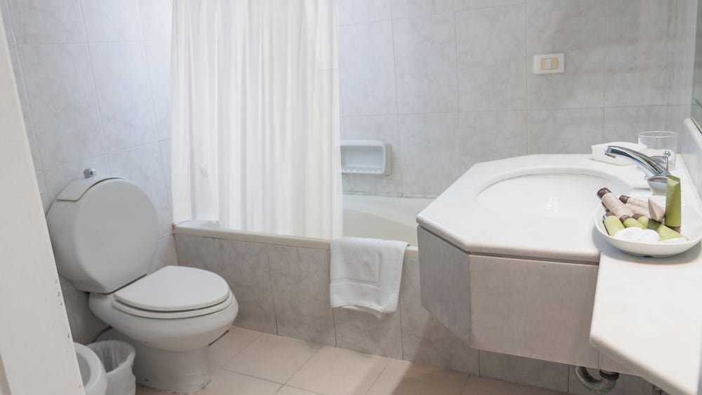 Holiday Home Suites 43/48
