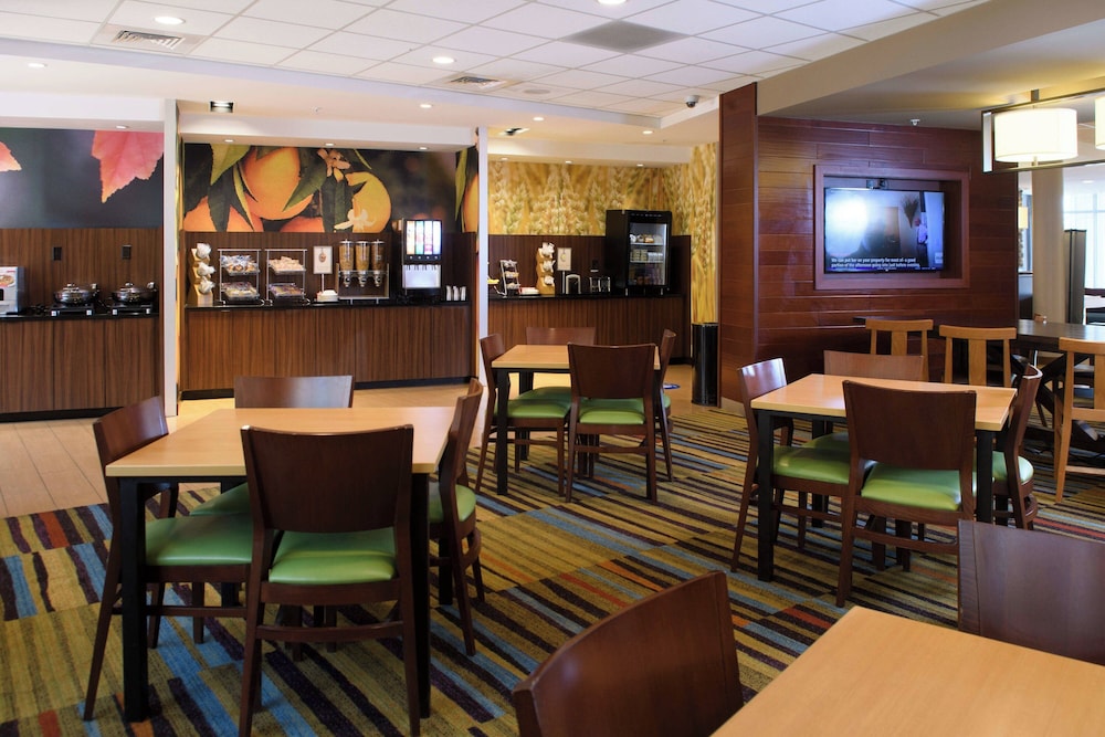 Fairfield Inn And Suites By Marriott Richmond Ashland 32/50
