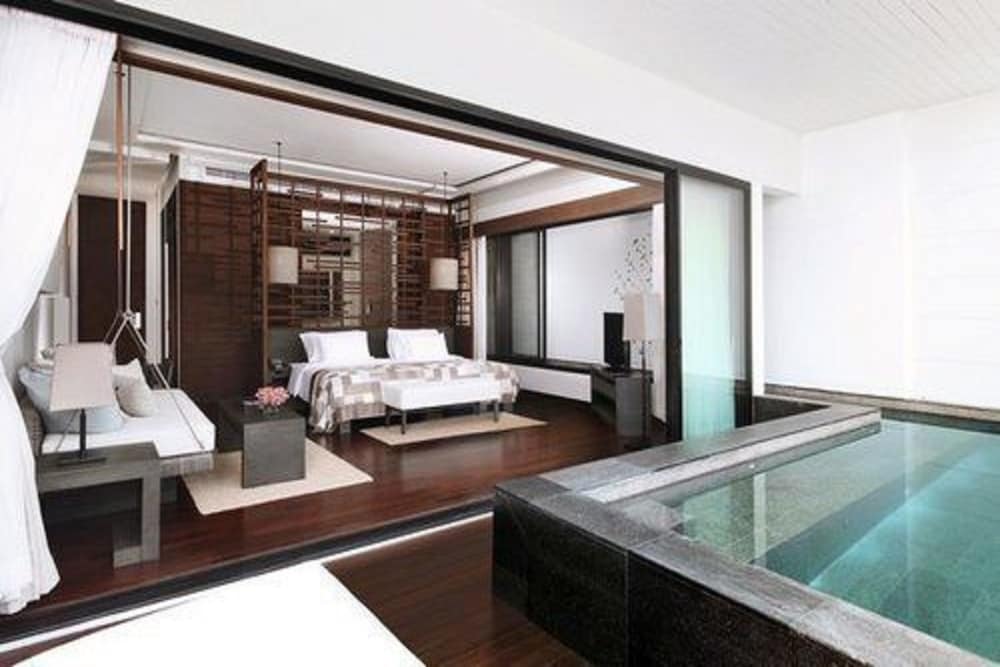 Cape Nidhra Hotel Hua Hin 9/66