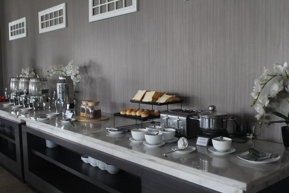 Rivoli Hotel Jakarta photo4